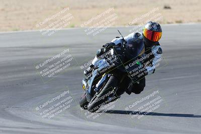 media/May-26-2024-TrackXperience (Sun) [[9b53715927]]/4-Level 1/Session 2 (Turn 10 Set 1)/
